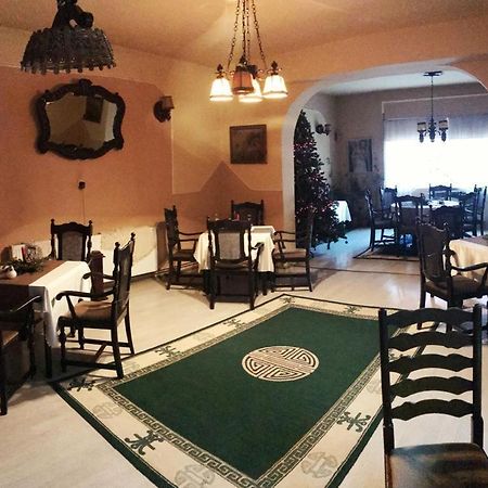 Vila Monica Bed & Breakfast Târgu-Mureş Dış mekan fotoğraf